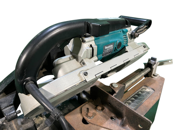 ☆比較的綺麗☆makita マキタ 100V ポータブルバンドソー 2107FW スタンド付 コード式 帯鋸切断機 鉄工用 パイプ切断機133834 - 5