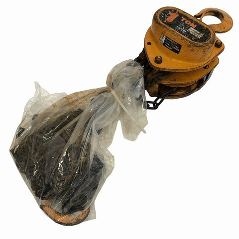 ☆中古品2個セット☆KITO キトー チェーンブロック CB010 M3形 荷重1.0ton/1ton 揚程2.5m 手動式 チェンブロック 吊り具 荷揚げ136175 - 0