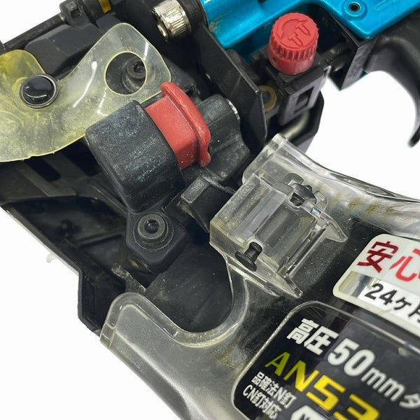 ☆中古品☆ makita マキタ 高圧 50mm エア釘打 AN534H 青/ブルー ロール釘打機 ロール釘打ち機 コイルネイラ エア工具 エアツール129710 - 6