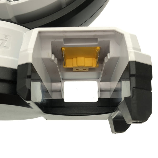 ☆美品☆makita マキタ 14.4V/18V/100V 充電式ファン CF203D 白/ホワイト 本体＋ACアダプタ付 コードレス 扇風機 送風機118020 - 6