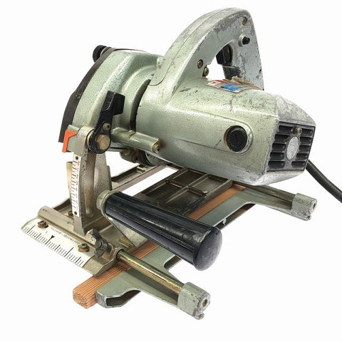 ☆中古品☆makita マキタ 100V 小型ミゾキリ 3003A 溝切りカッター 小穴カッター 胴縁カッター 大工道具 電動工具 木材加工 溝加工 - 0