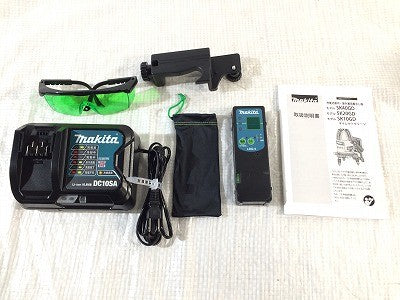 ☆極美品☆ makita マキタ 10.8V 充電式屋内・屋外兼用墨出し器 SK10GD 本体+受光機(LDG-5)+バッテリー1個+パーツ+充電器+ケース - 10