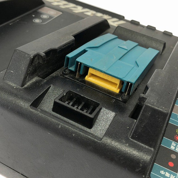 ☆中古品☆makita マキタ 7.2V-18V 2口急速充電器 DC18RD リチウムイオンバッテリー用 電動工具用 2口充電器 二口急速充電器133294 - 7