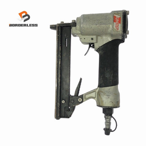 ☆中古品☆UNITED ユナイテッド 常圧 エアタッカ U-425J エア工具 エアツール 大工道具 内装業133461