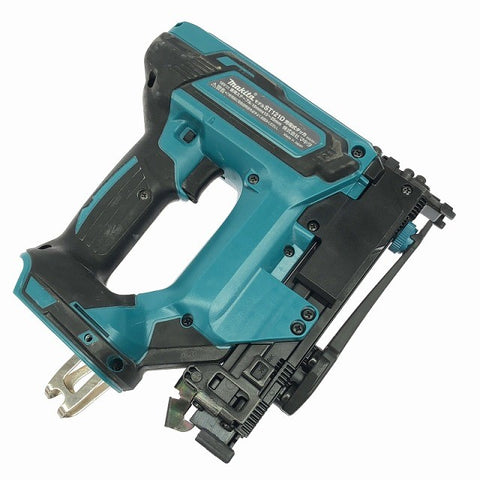 ☆美品☆makita マキタ 18V 充電式タッカー ST121D 本体のみ ステープル幅J線10mm 長さ25mm コードレス バッテリー式123360 - 0