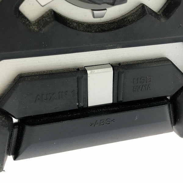 ☆中古品☆makita マキタ 7.2V～18V/100V 充電式ラジオ MR108 本体のみ コードレス 現場ラジオ 作業ラジオ ポータブルラジオ131925 - 6