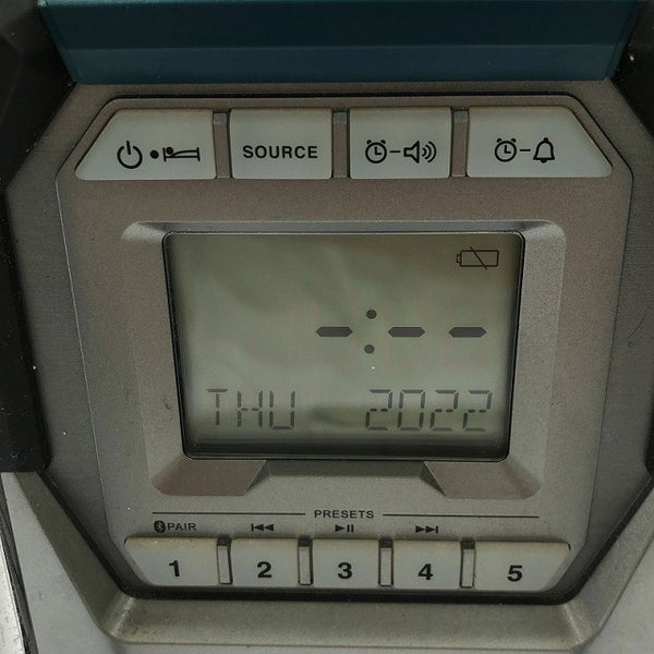 ☆比較的綺麗☆ makita マキタ 40Vmax 充電式ラジオ MR002GZ 本体のみ bluetooth 防水 防じん137808 - 6