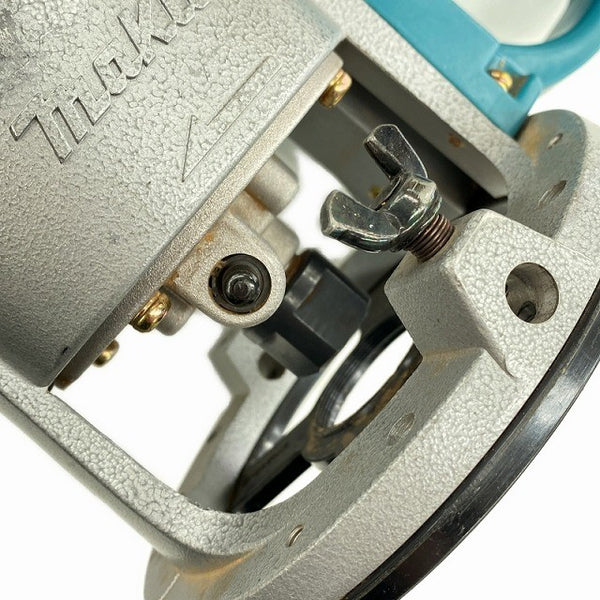 ☆中古品☆makita マキタ 100V ルーター 3600H コード式 木材加工 穴あけ 溝掘り 面取り くり抜き 切断 電動工具 大工道具 トリマー125431 - 7