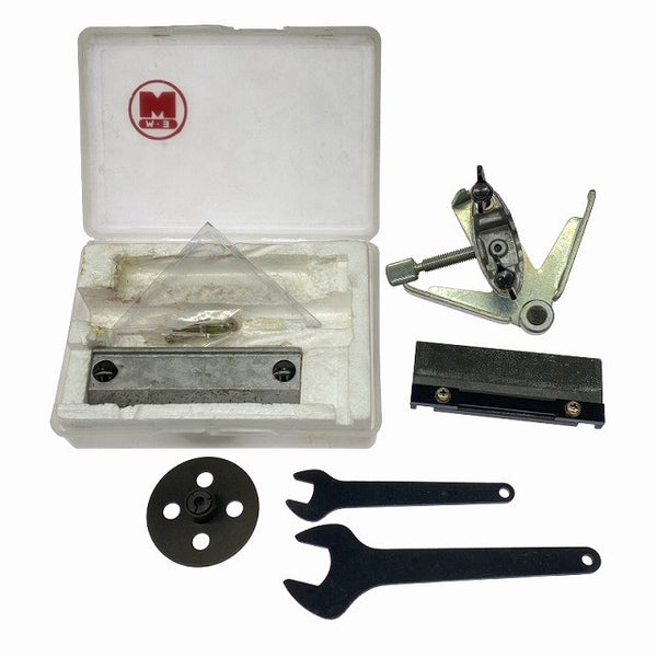 ☆中古品☆makita マキタ 100V 50/60Hz ルーター 3608B コード式 トリマー 木材加工 溝掘り 面取り くり抜き 穴あけ 切削 電動工具130726 - 10