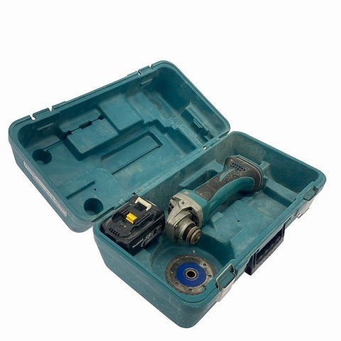 ☆中古品☆ｍakiat マキタ 18V 100mm 充電式ディスクグラインダ GA402D バッテリ1個(18V3.0Ah) ケース付き 研磨 サンダー119027 - 0