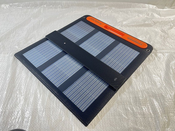 ☆未使用品☆Jackery ジャクリ solarSaga100 ソーラーパネル JS-100F 折り畳み式 太陽光 ポータブル電源131705 - 2