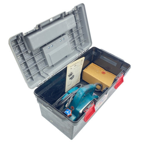 ☆中古品☆makita マキタ 82ｍｍ 電気カンナ 1900B 大工工具 研磨機 木材加工 DIY118088 - 0