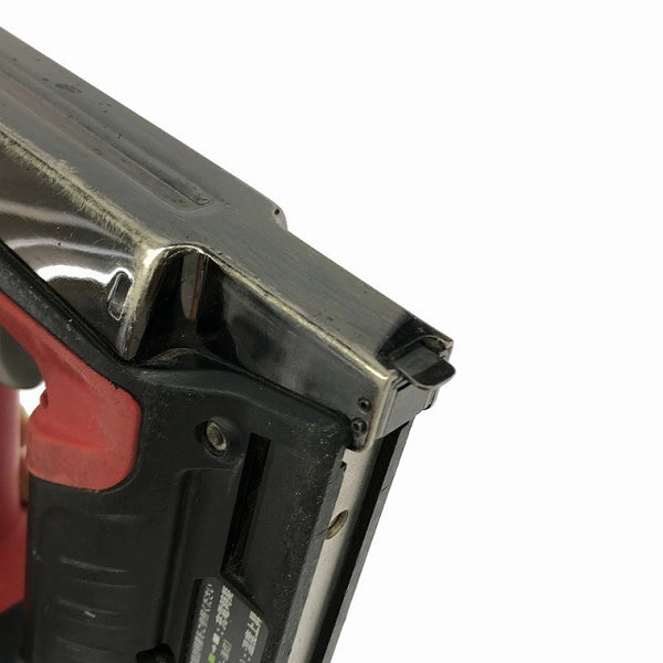 ☆比較的綺麗です☆MAX マックス DC14.4V/18V バッテリタッカ TG-ZB2 バッテリ(18V 5.0Ah) 充電器付き 電動工具134343 - 8