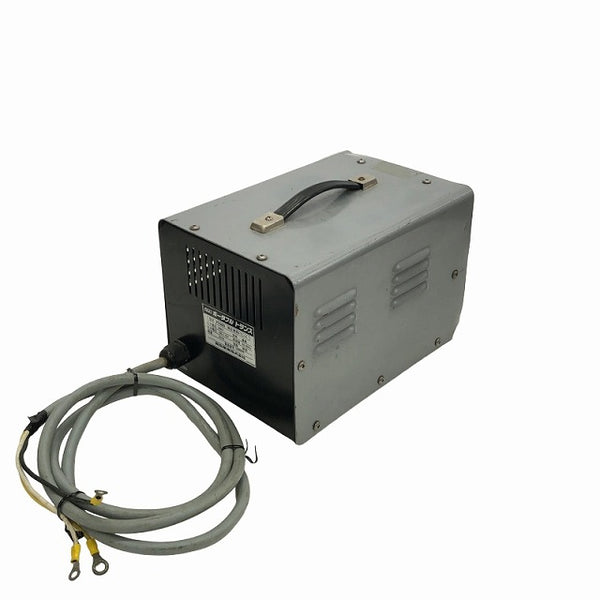 ☆美品☆ イクラ 育良精機 AC200V 降圧専用変圧器 ポータブルトランス PT-50D 電動工具 ※コメント必読112263 - 3