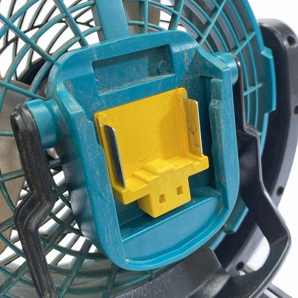 ☆中古品☆makita マキタ 14.4V/18V100V 充電式ファン CF102D 本体のみ コードレス 小型 扇風機 送風機118072 - 6