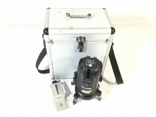 ☆中古品☆makita マキタ 屋内・屋外兼用 高輝度フルラインレーザー墨出し器 SK502PH ケース付き 水平器 測定126776 - 3