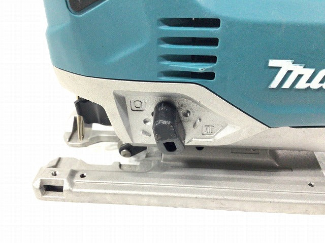 ☆比較的綺麗☆ makita マキタ 100V ジグソー JV0600 無断変速 電気のこぎり 電気ノコギリ |  誰もが安心できる工具専門のリユース工具販売専門店Borderless